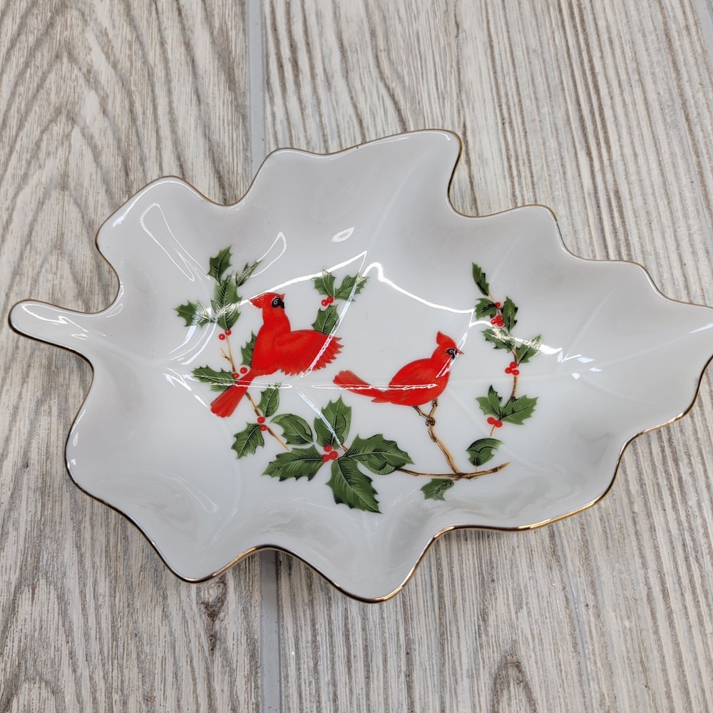 Lefton China Cardinal Holly Leaf Trinket Pickle Dish‎ 1984 Christmas 04541 Vtg